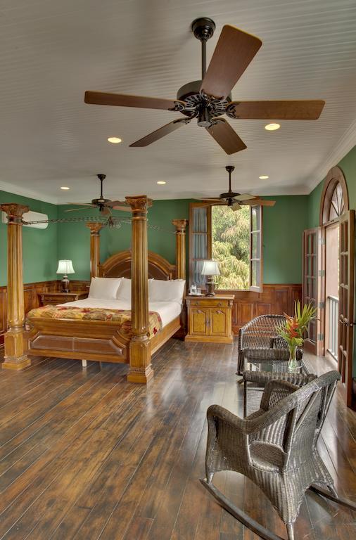 Mahogany Hall Luxury Boutique Resort San Ignacio Rum bild