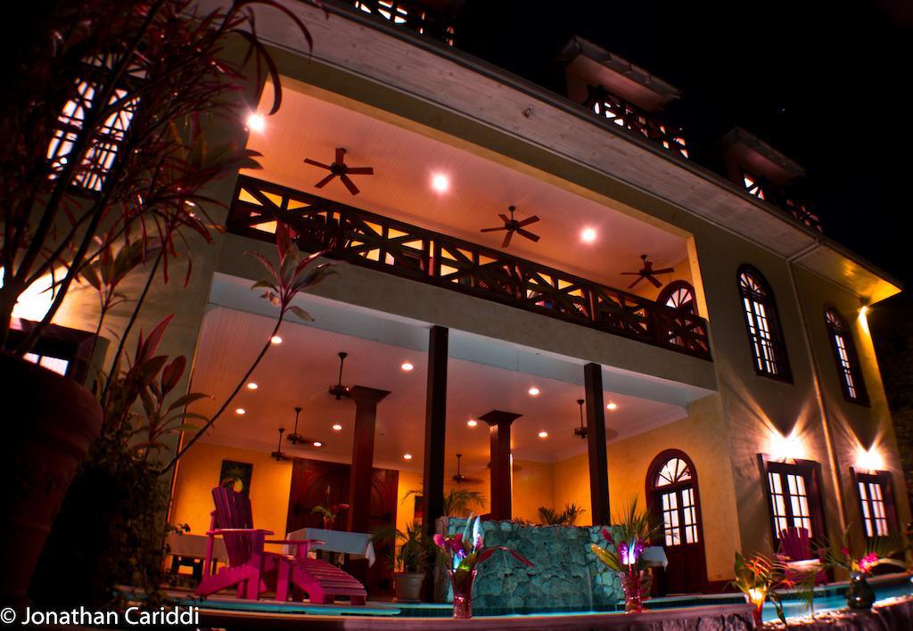 Mahogany Hall Luxury Boutique Resort San Ignacio Exteriör bild