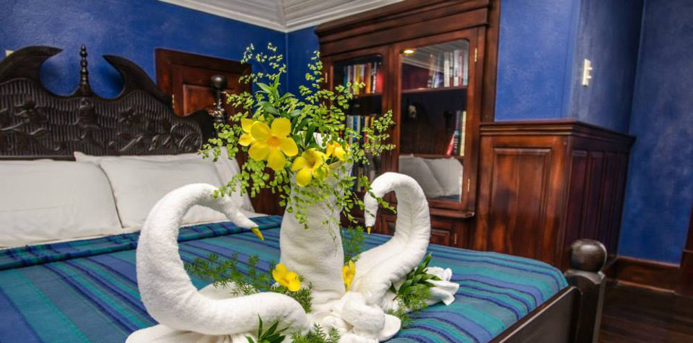 Mahogany Hall Luxury Boutique Resort San Ignacio Exteriör bild